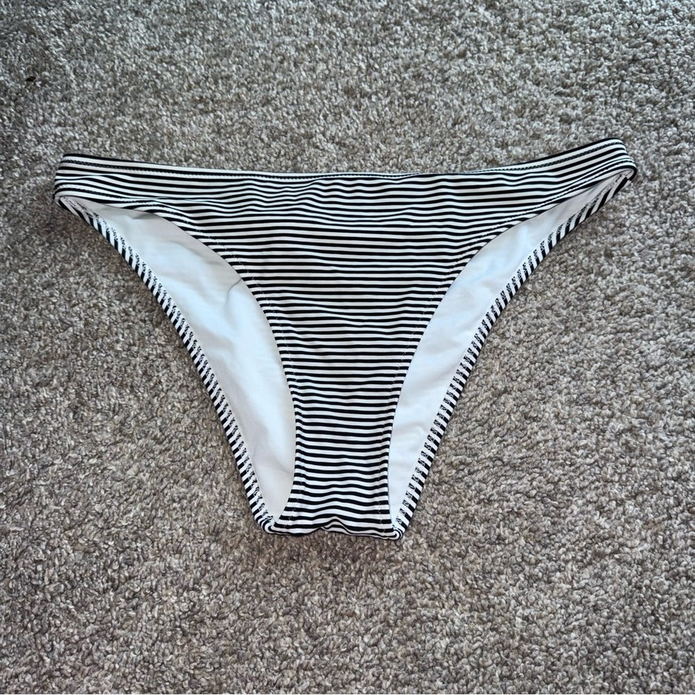 Aerie - Black and White Striped Cheeky Bikini Bottom - Medium